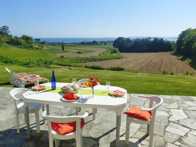 Breton Granite Stone House With Fantastic Sea Views Villa Saint-Pol-de-Léon Exterior foto
